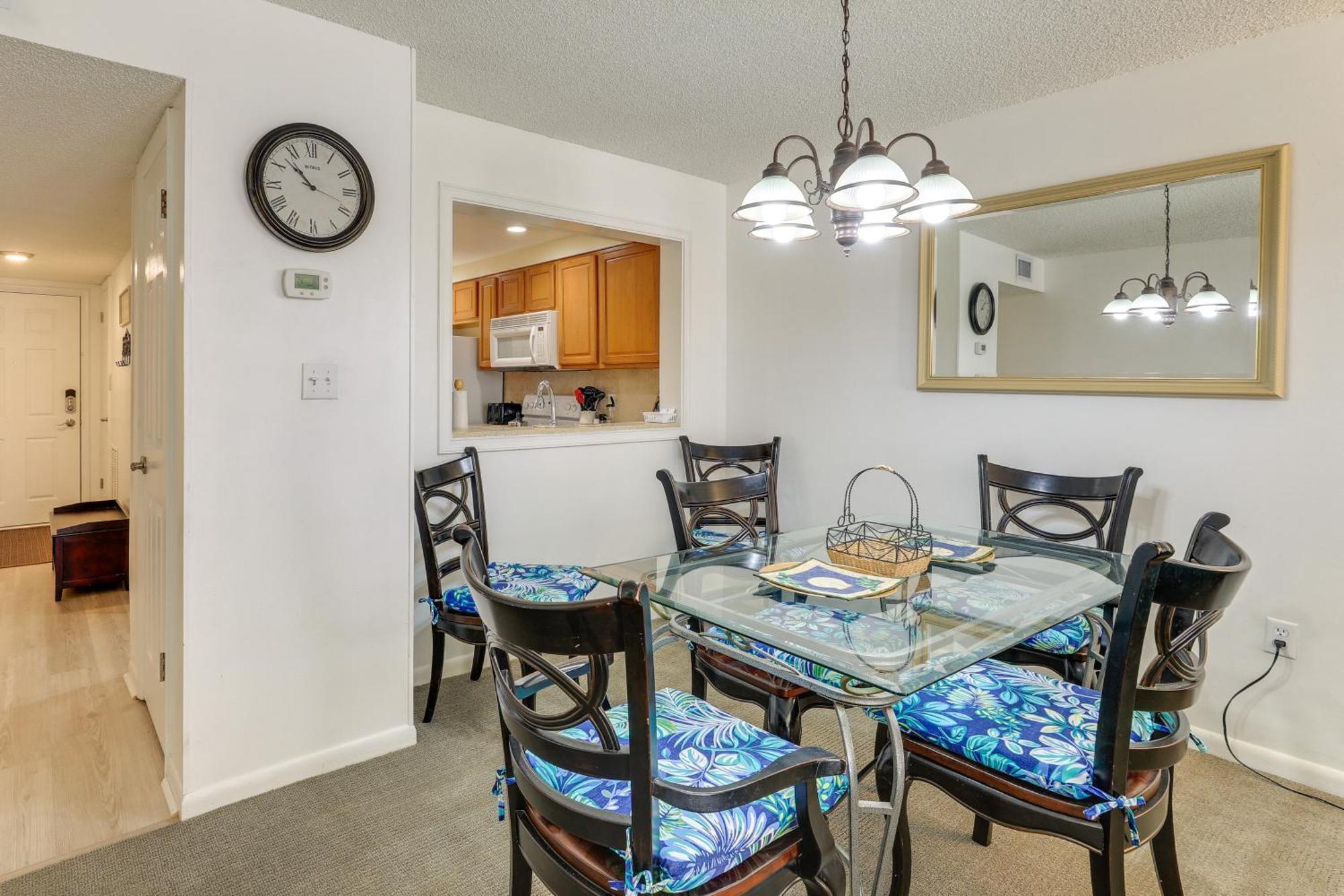 Central Cocoa Beach Condo With View, Steps To Beach! Extérieur photo