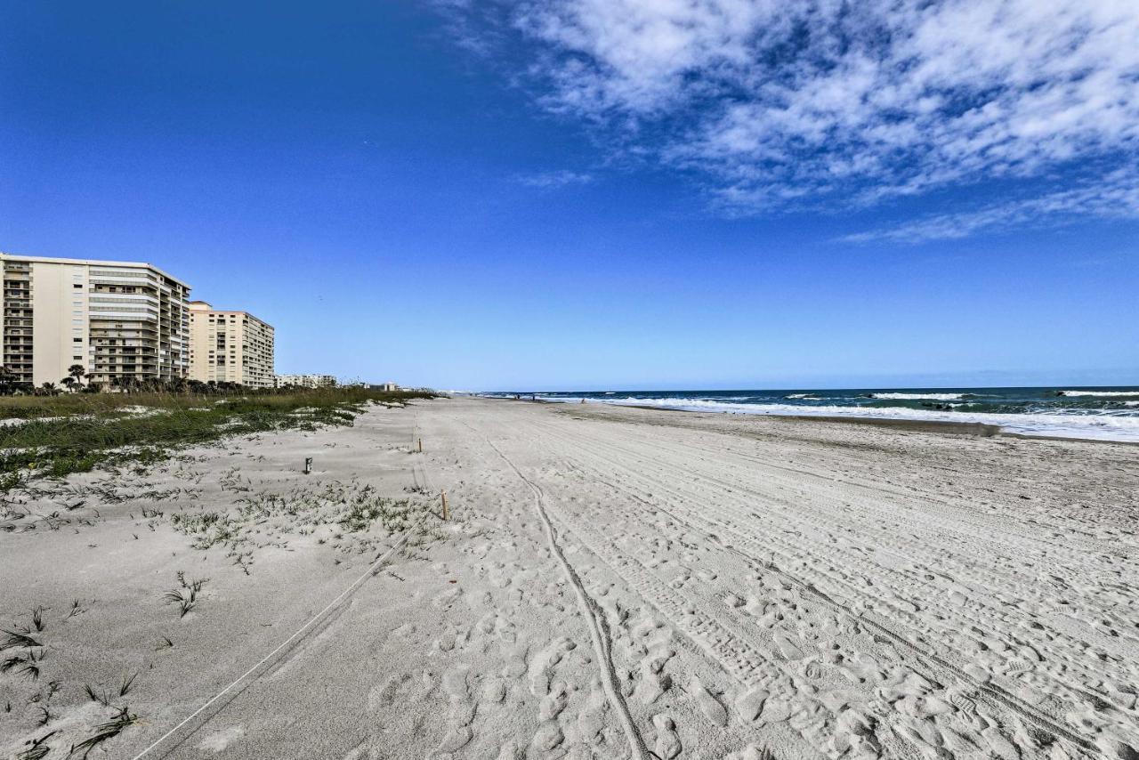 Central Cocoa Beach Condo With View, Steps To Beach! Extérieur photo